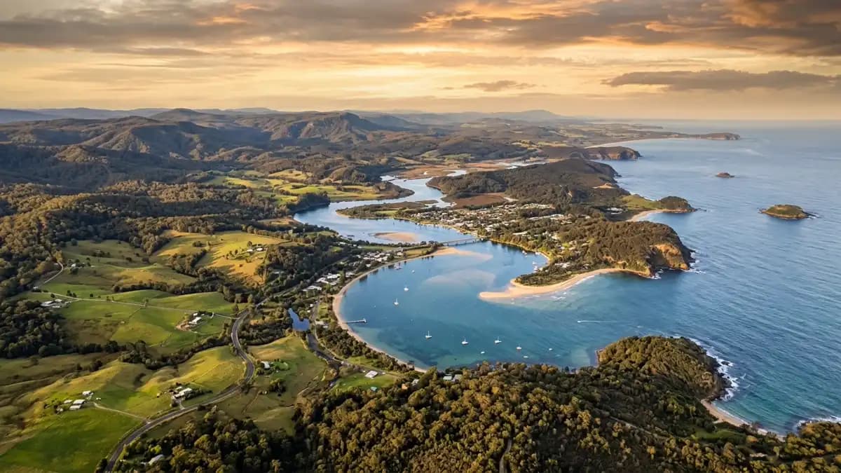 Scenic views of the region surrounding Batemans Bay