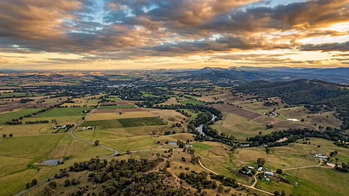 Scenic views of the region surrounding Benalla