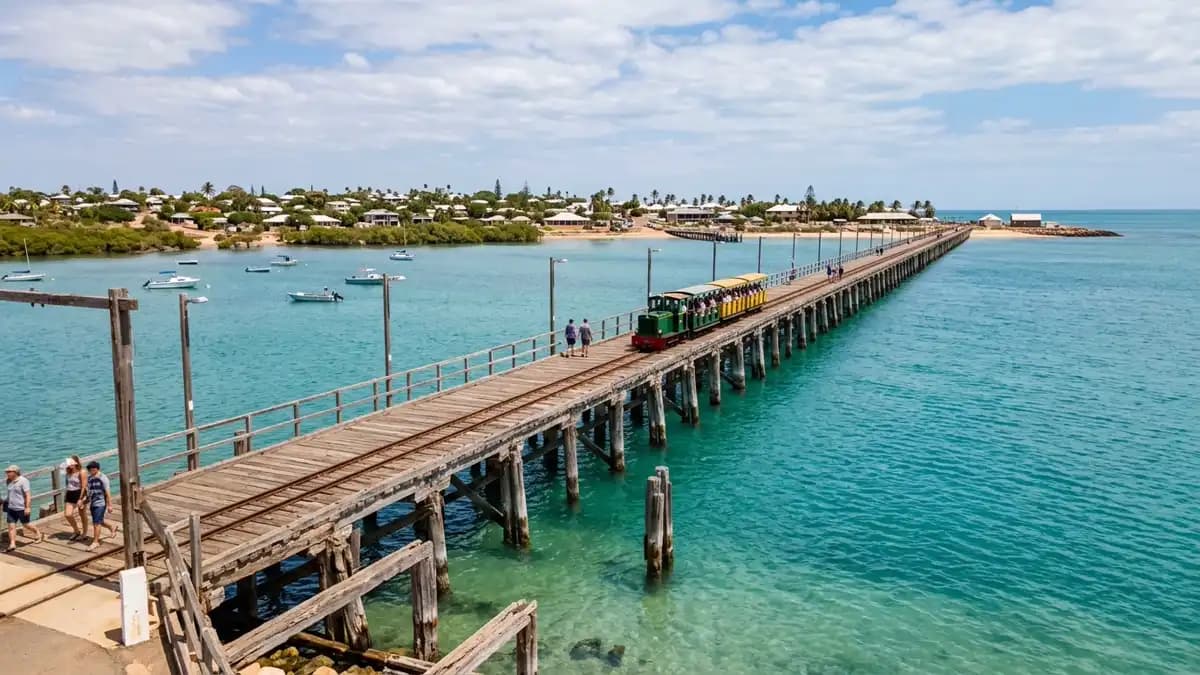 One Mile Jetty stretching into the Indian Ocean at Carnarvon, Western Australia