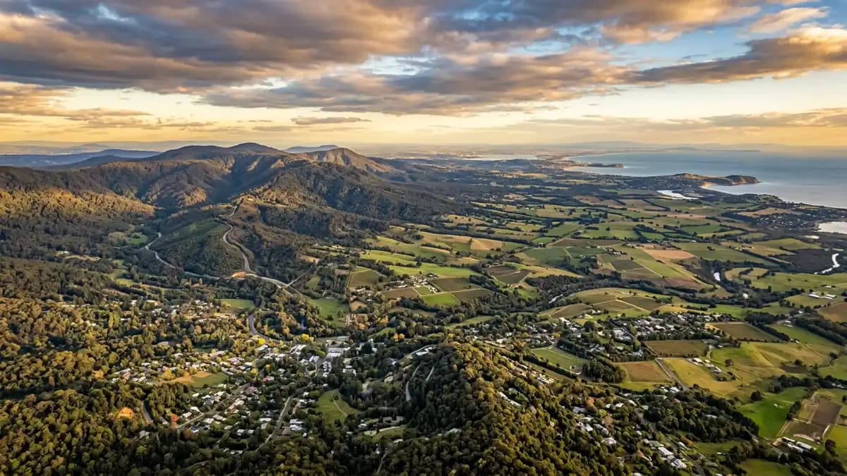 Scenic views of the region surrounding Dandenong