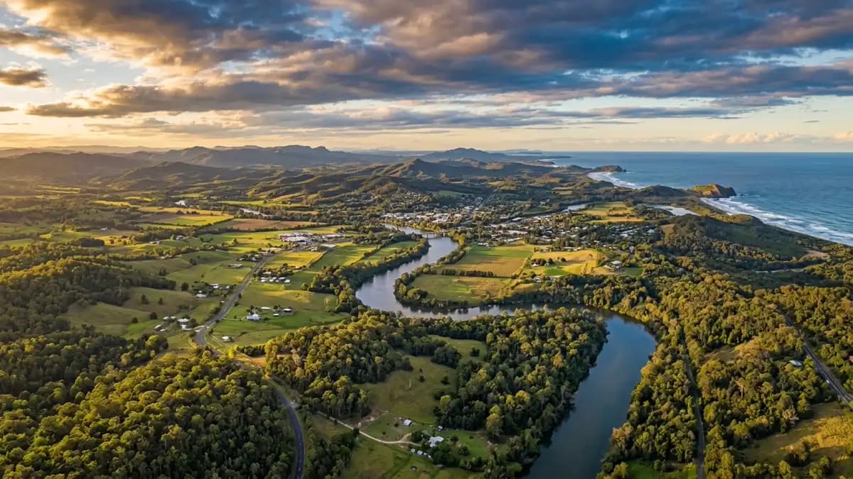 Scenic views of the region surrounding Grafton