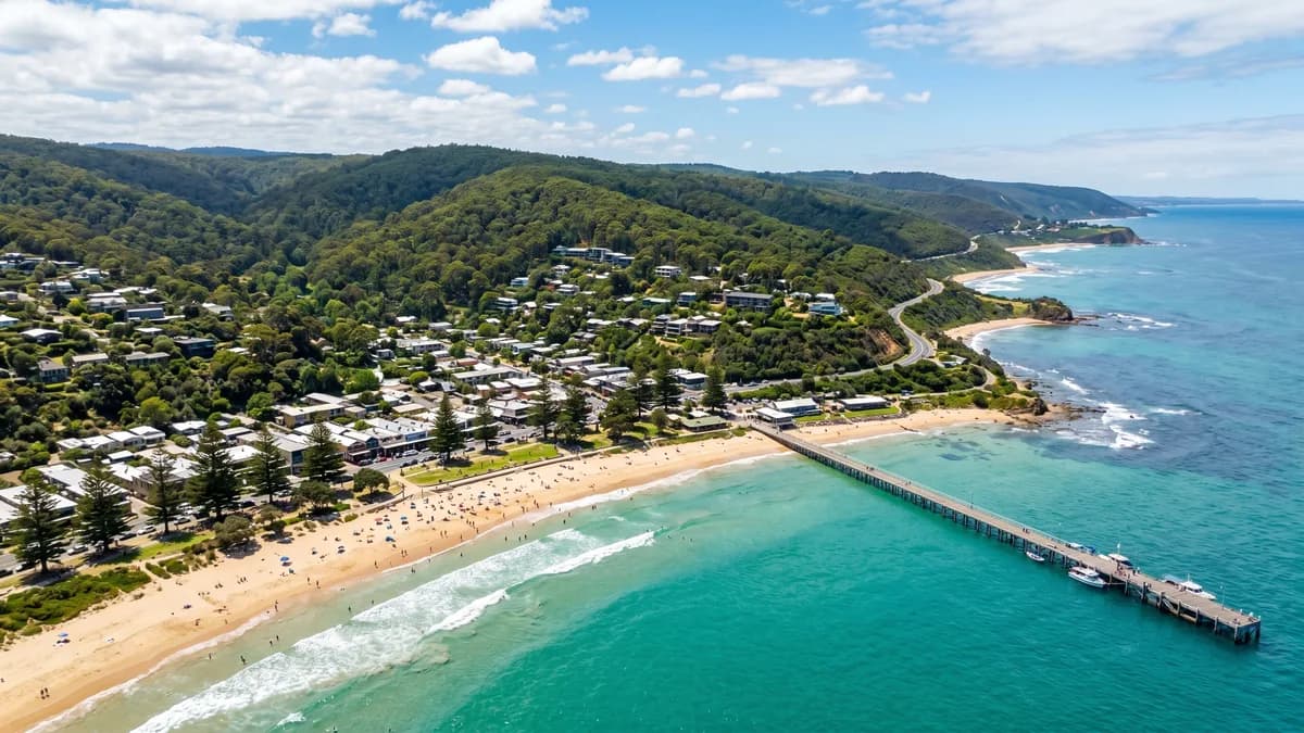 Lorne town and beach on the Great Ocean Road