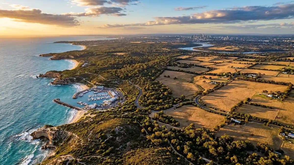 Scenic views of the region surrounding Hillarys