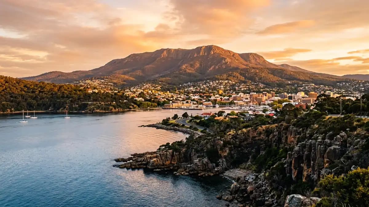 Popular attractions and things to do in Hobart