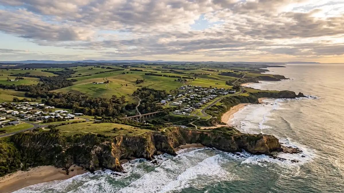 Scenic views of the region surrounding Kilcunda