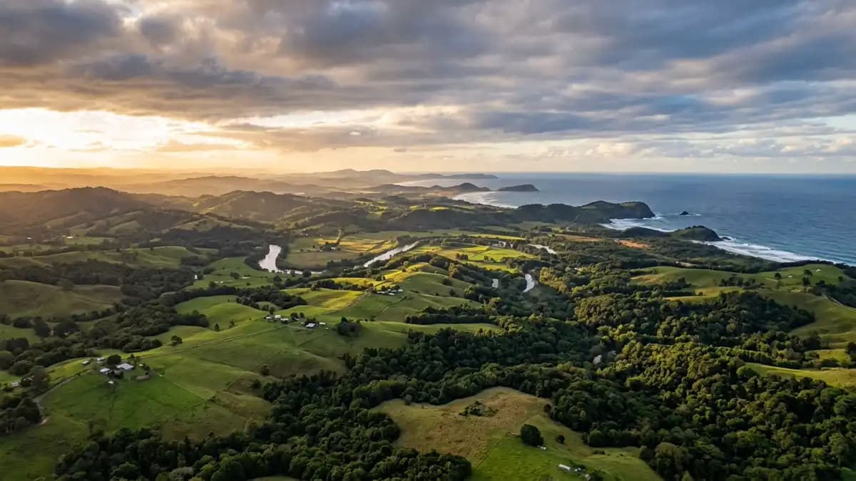 Scenic views of the region surrounding Mullumbimby