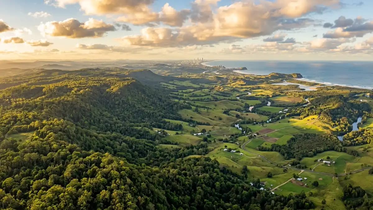 Scenic views of the region surrounding Tamborine Mountain