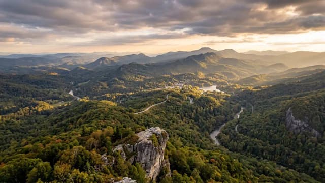 Blowing Rock aerial view