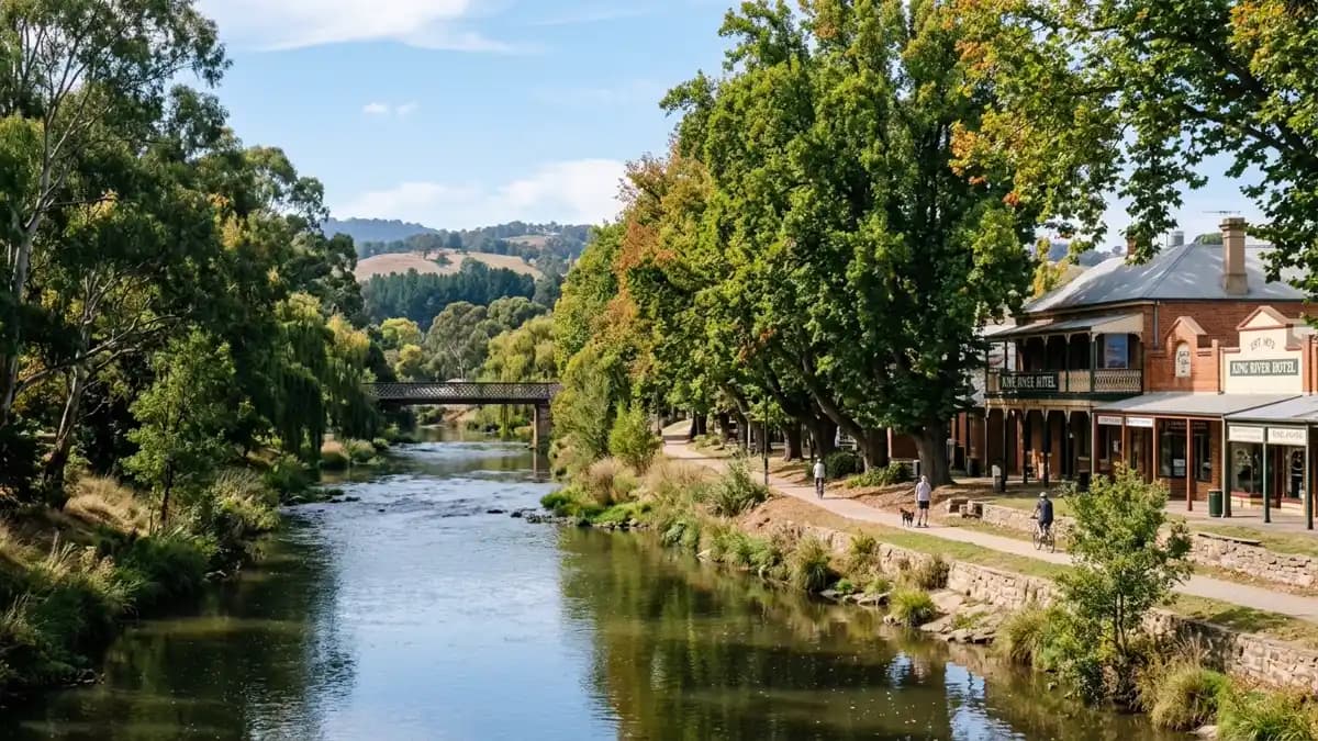 Wangaratta CBD and Ovens River parklands in north-east Victoria