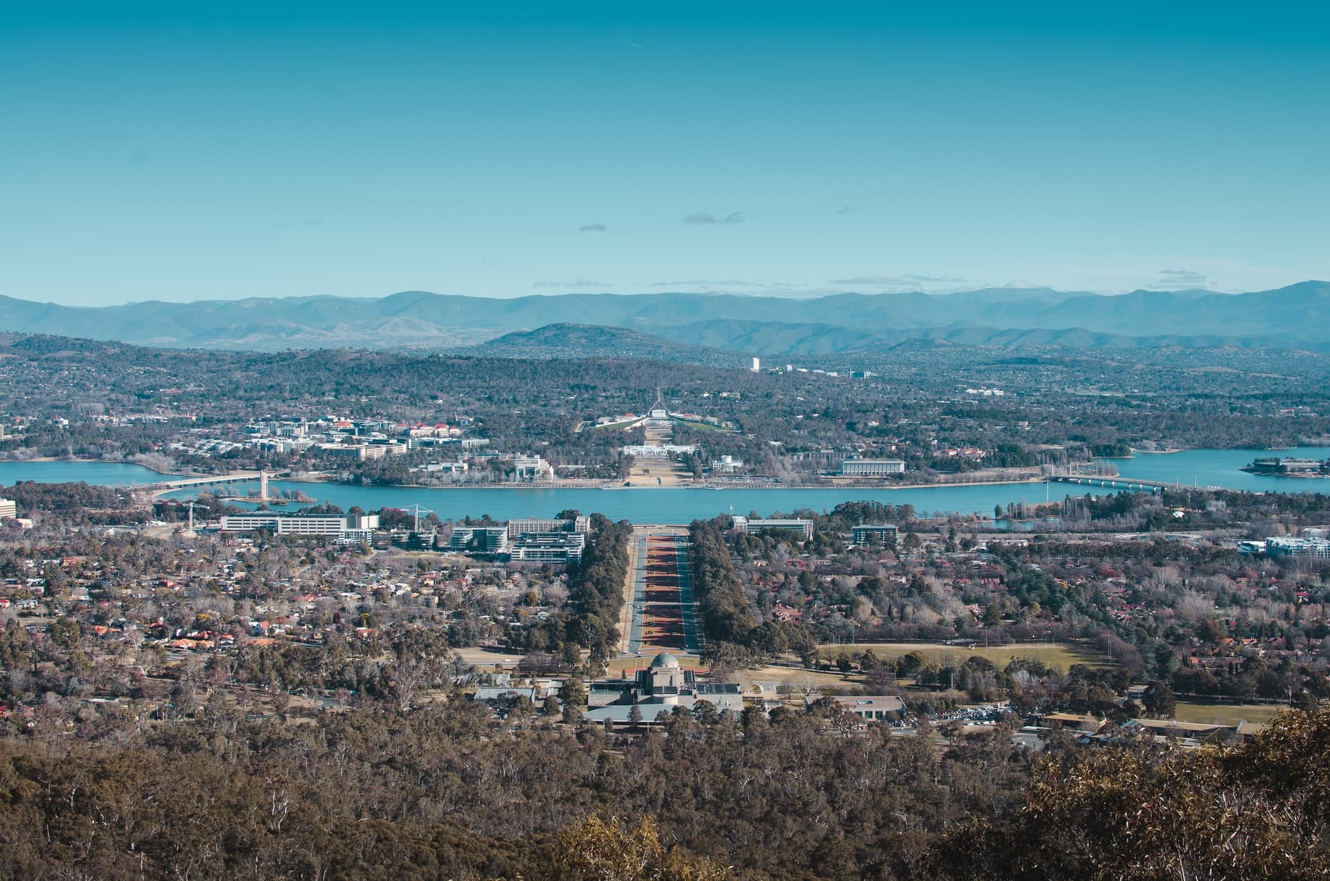 Public toilet facilities in Throsby, ACT