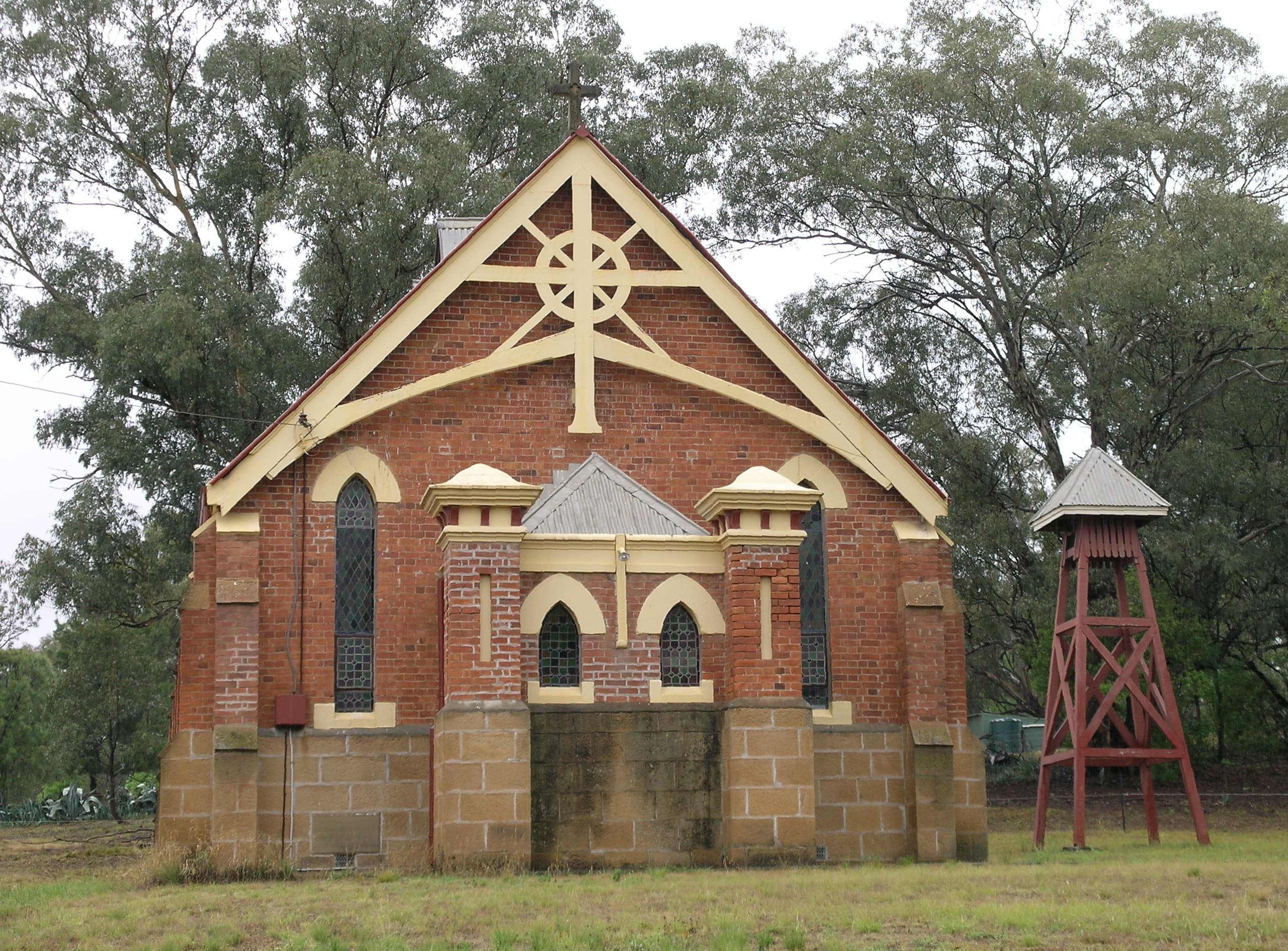 Public toilet facilities in Wallabadah, NSW