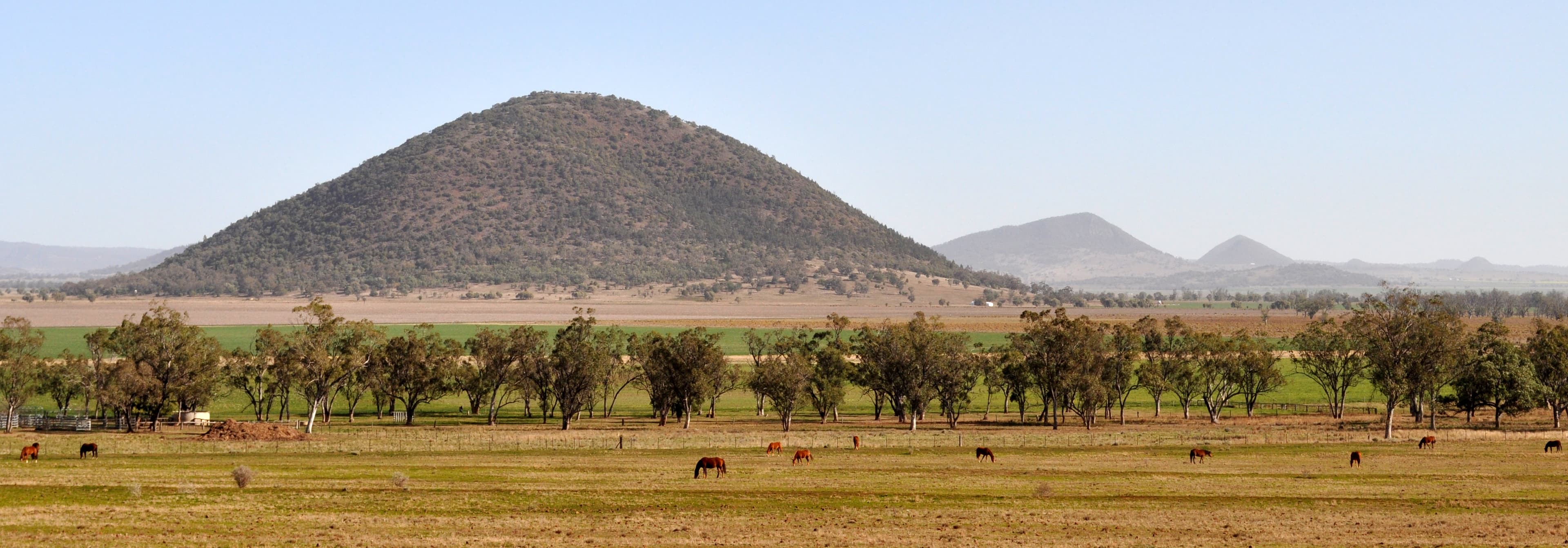 Public toilet facilities in Mullaley, NSW