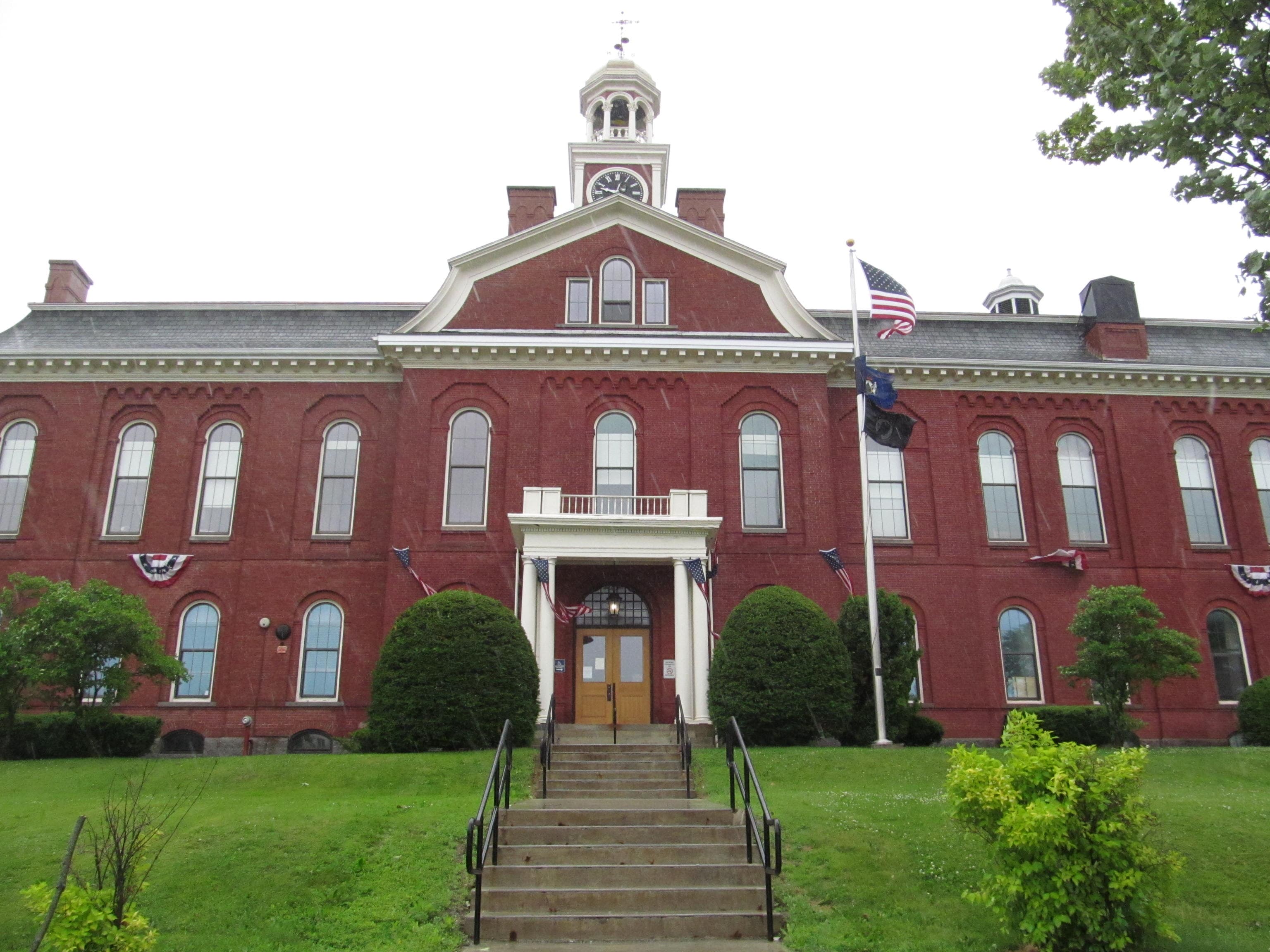 Public restroom facilities in Houlton, Maine