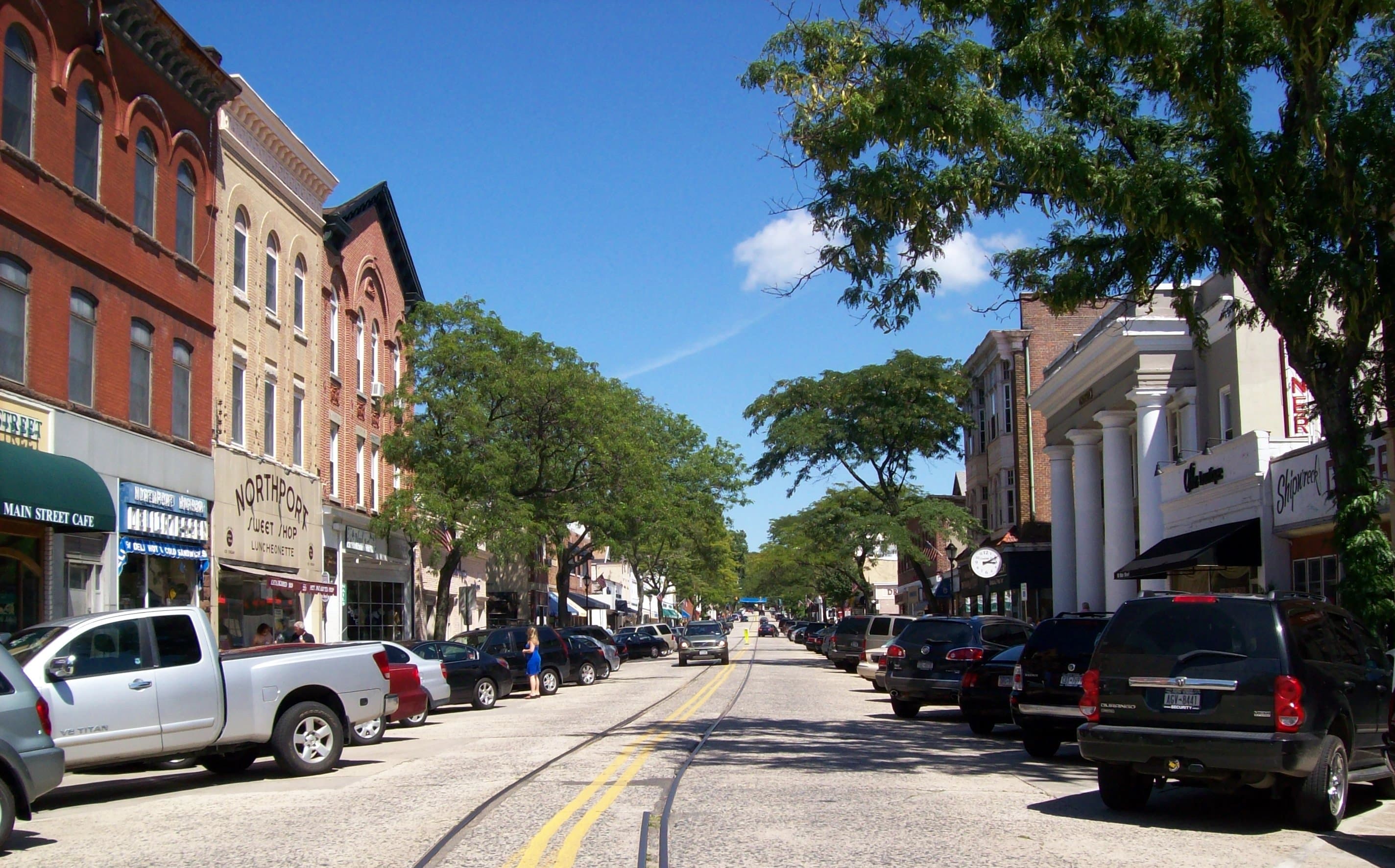 Public restroom facilities in Village of Northport, New York