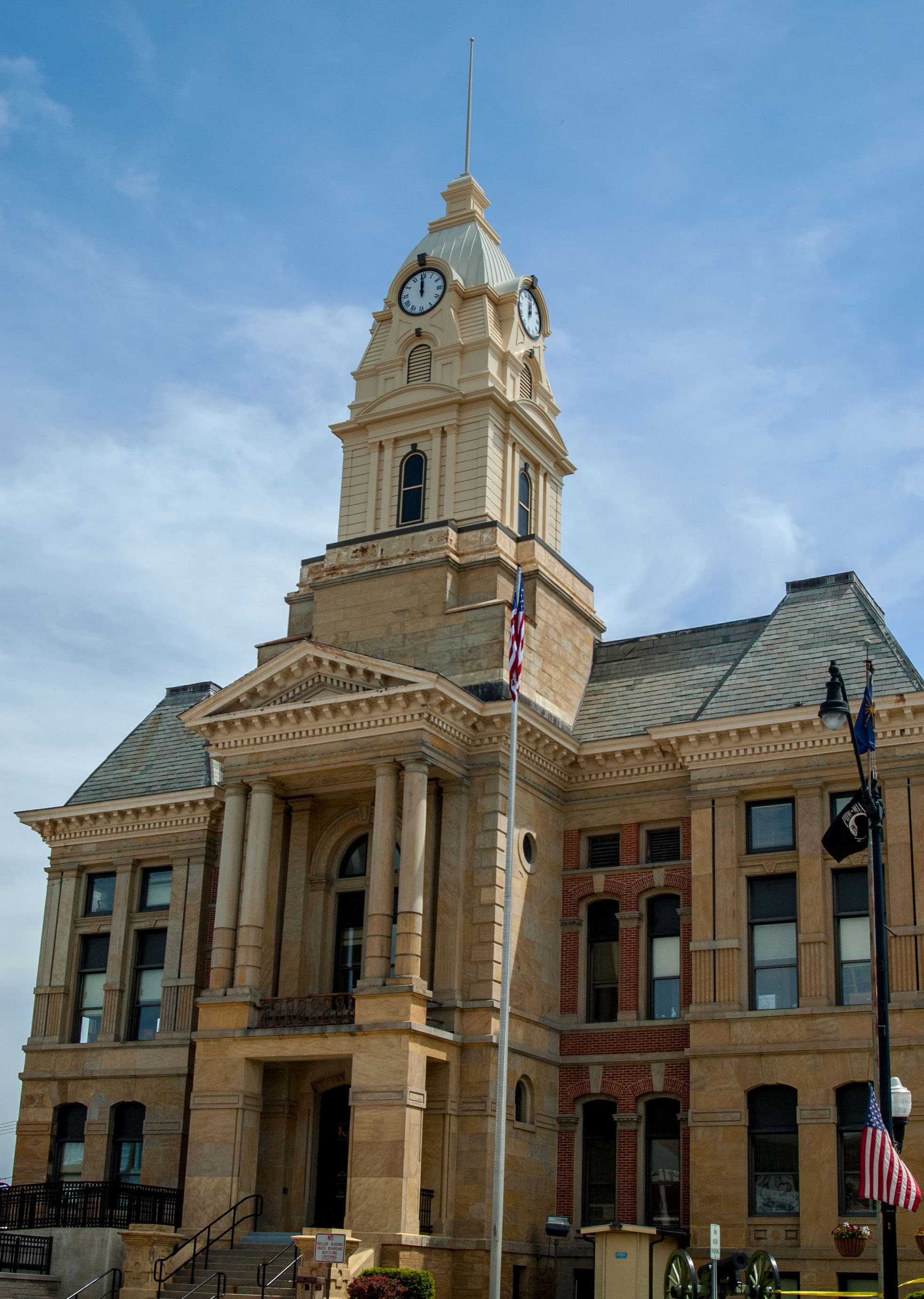 Public restroom facilities in Crawfordsville, Indiana