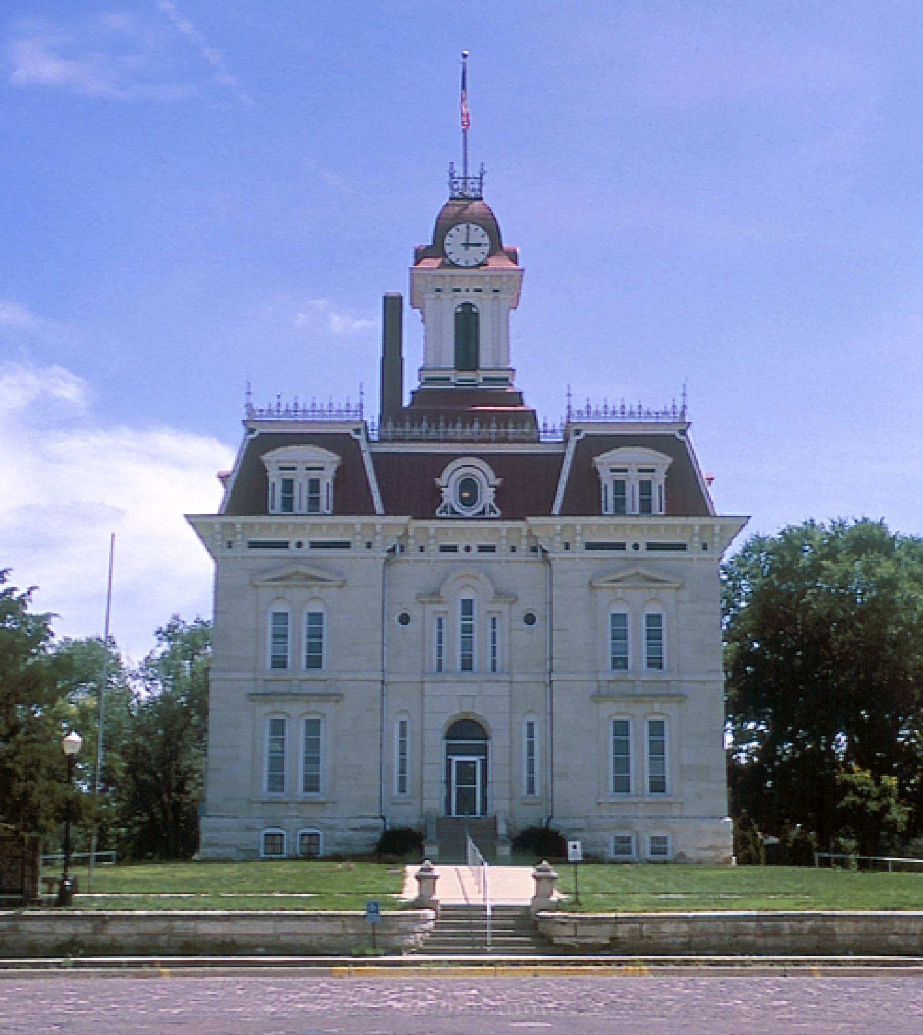 Public restroom facilities in Chase County, Kansas