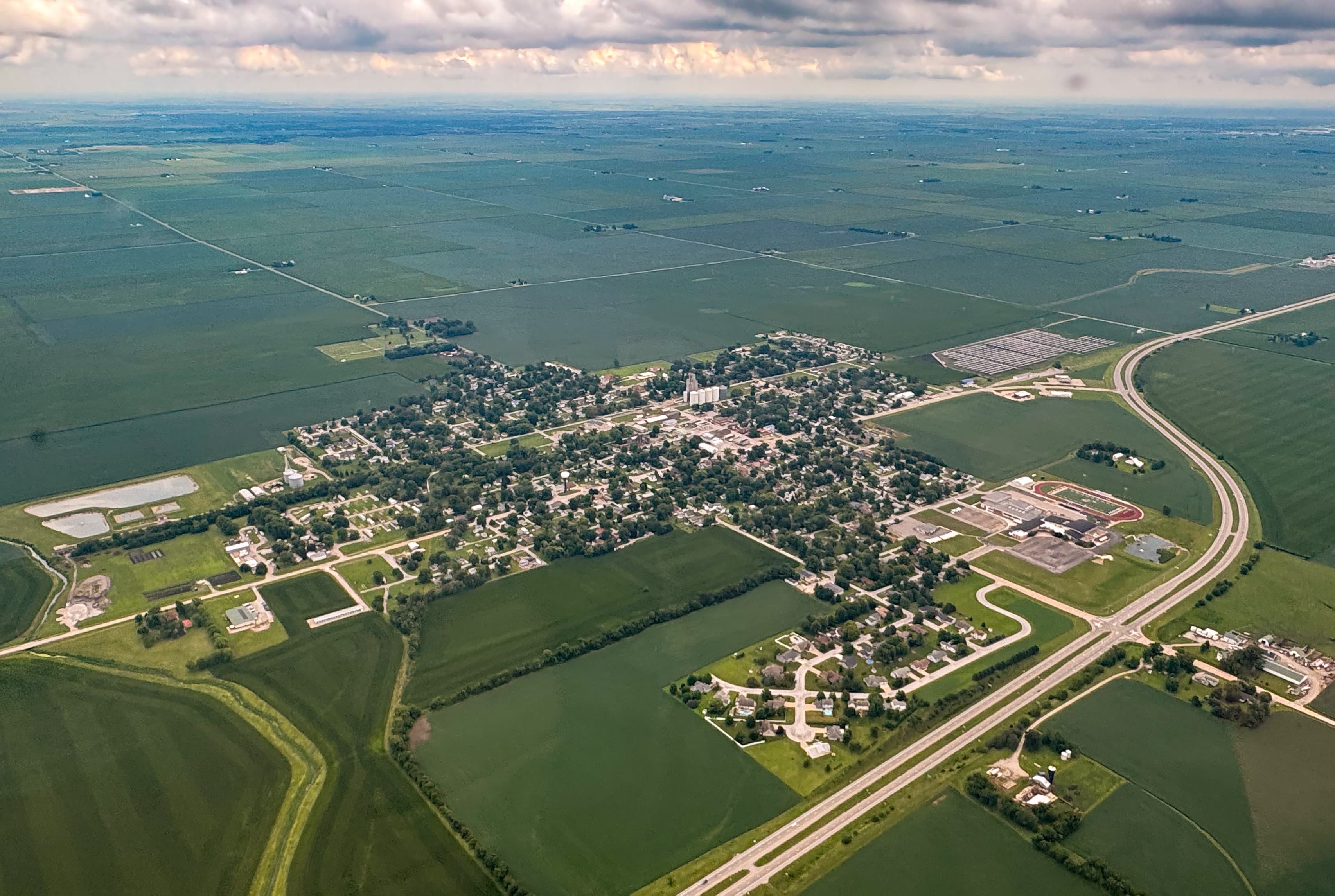 Public restroom facilities in Maroa, Illinois
