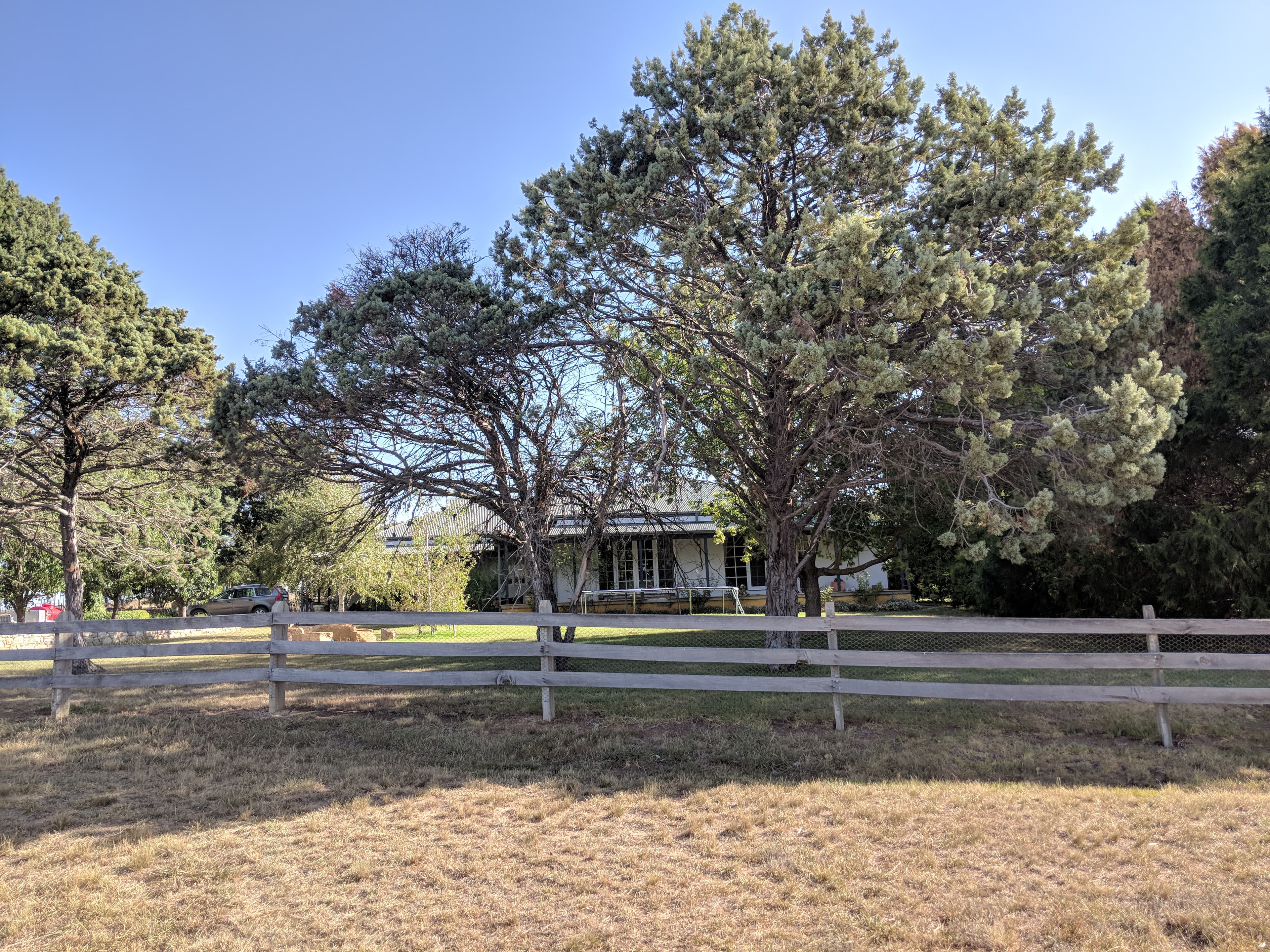 Public toilet facilities in Currawarna, NSW