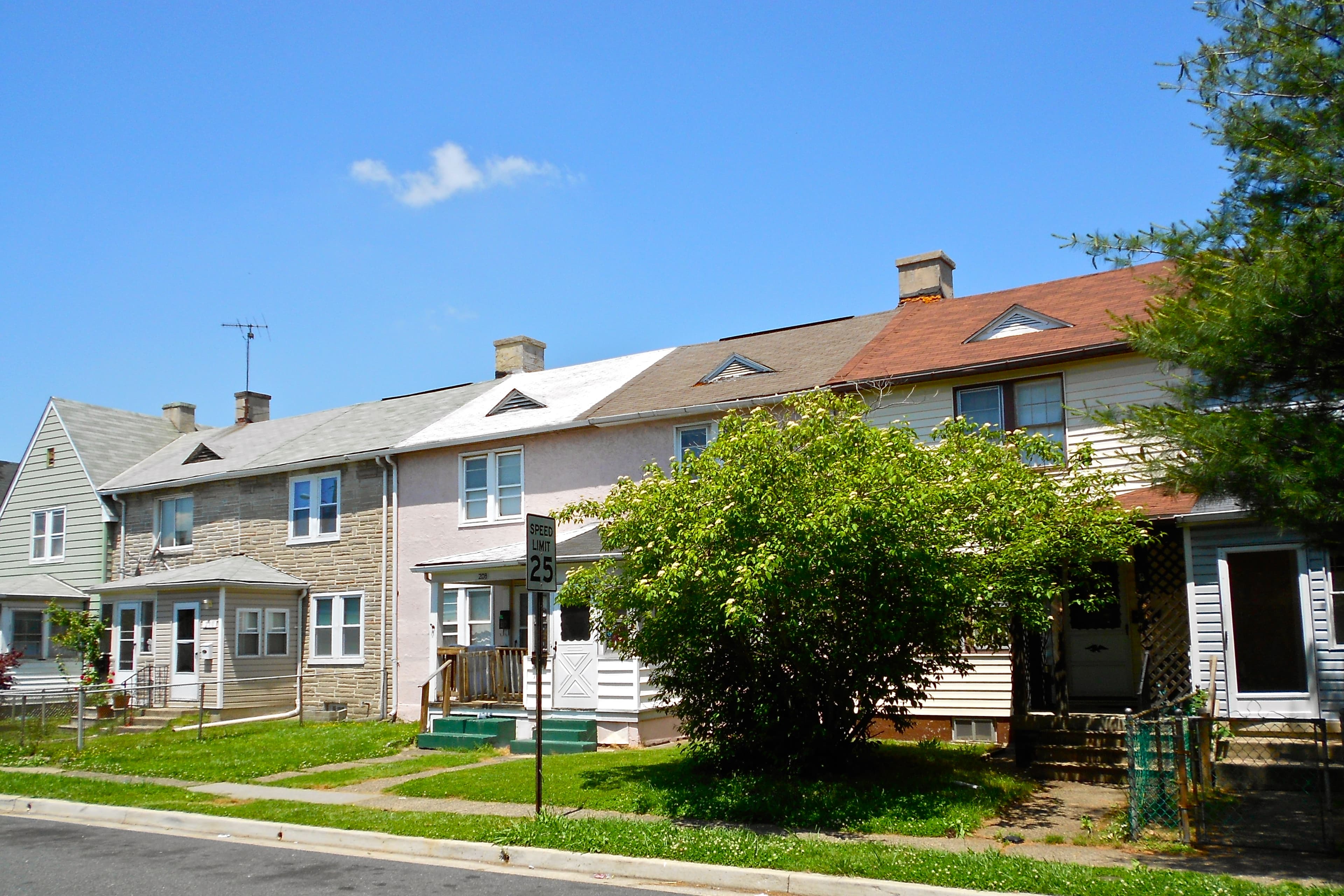 Public restroom facilities in Dundalk, Maryland