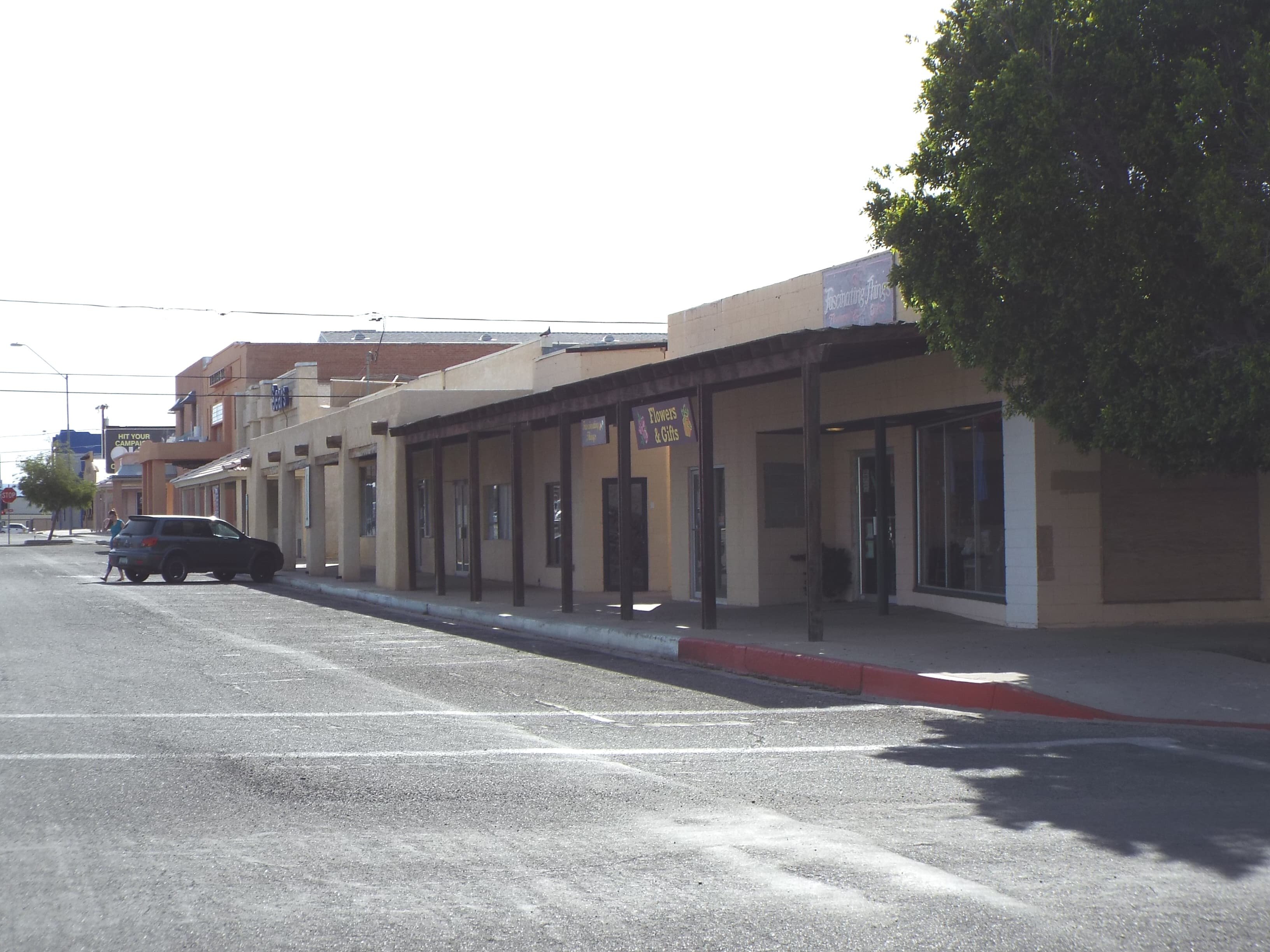 Public restroom facilities in Parker Strip, Arizona