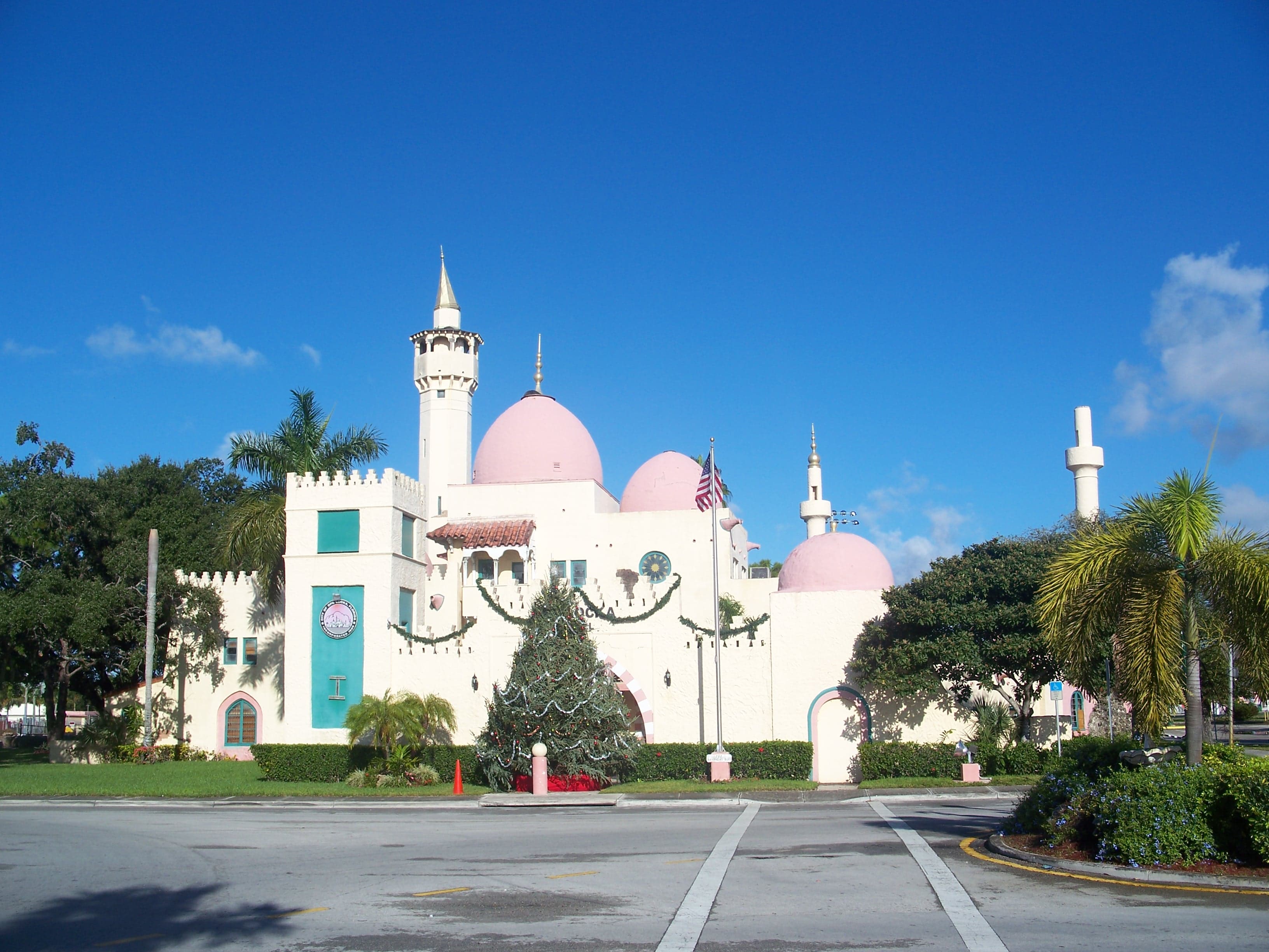 Public restroom facilities in Opa-locka, Florida