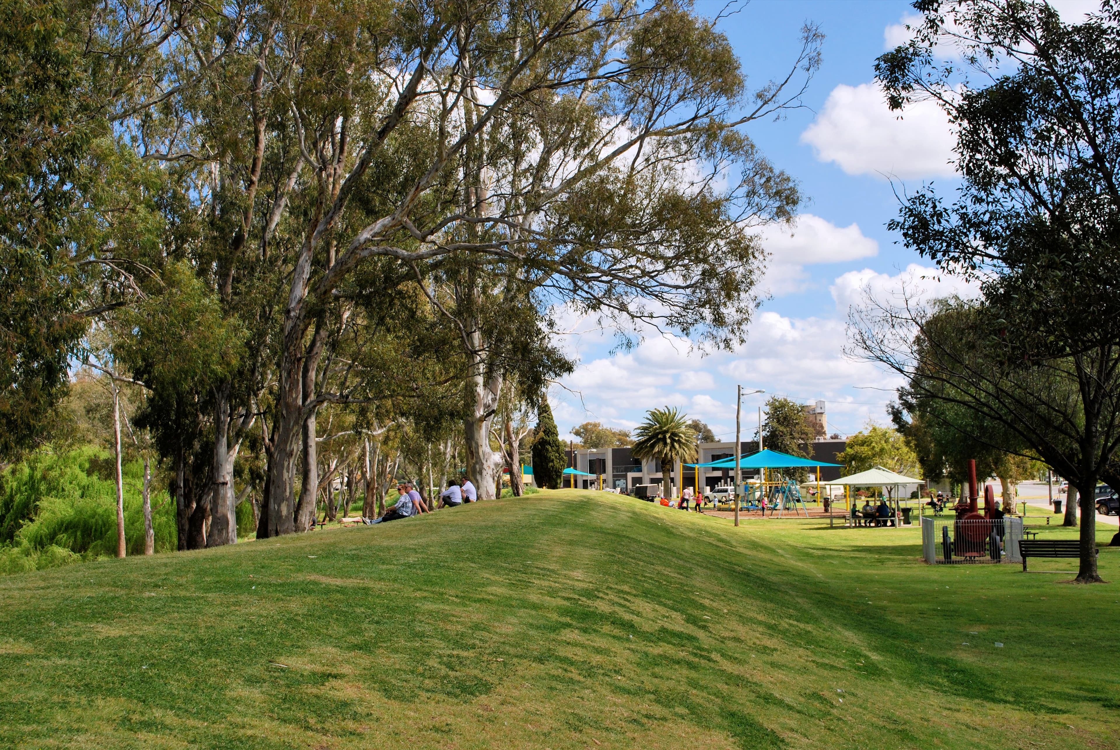Public toilet facilities in Tocumwal, NSW