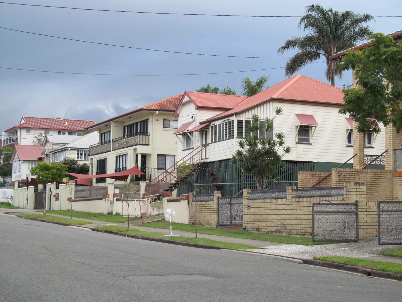 Public toilet facilities in Lutwyche, QLD
