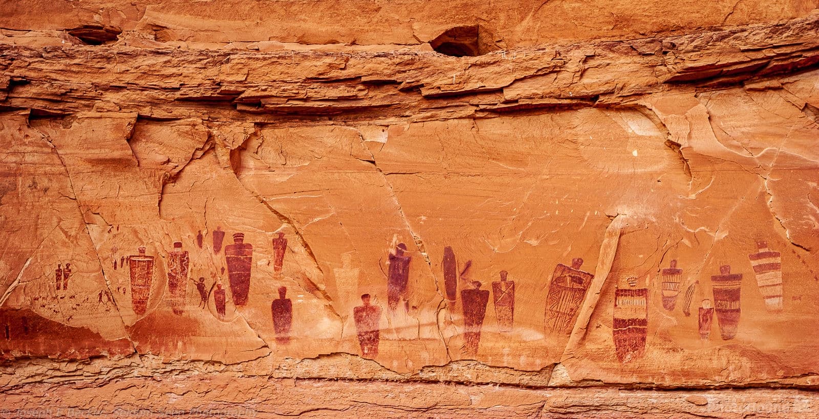 Public restroom facilities in Wayne County, Utah