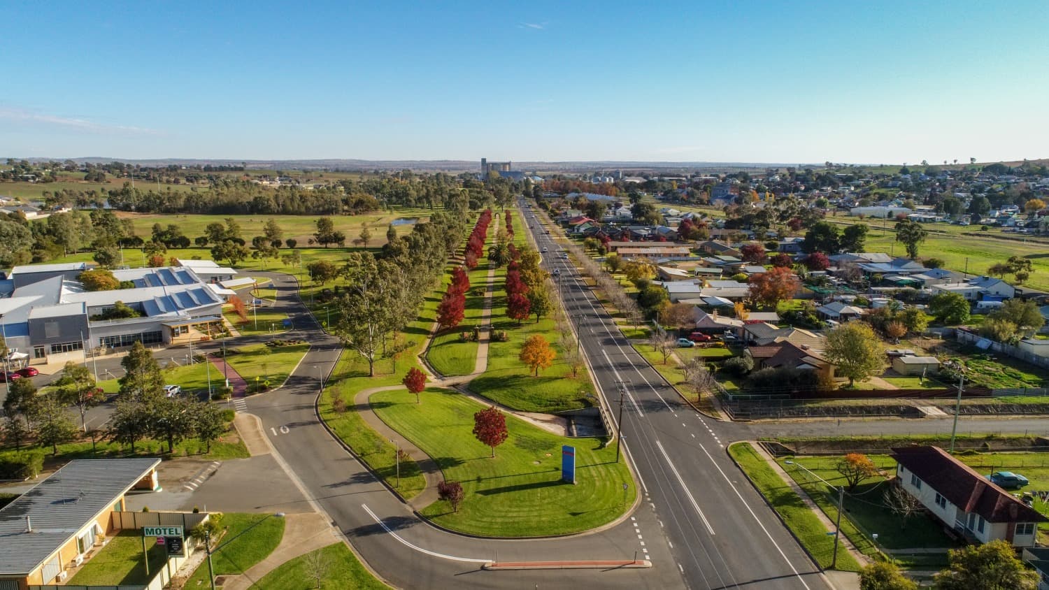 Public toilet facilities in Junee, NSW