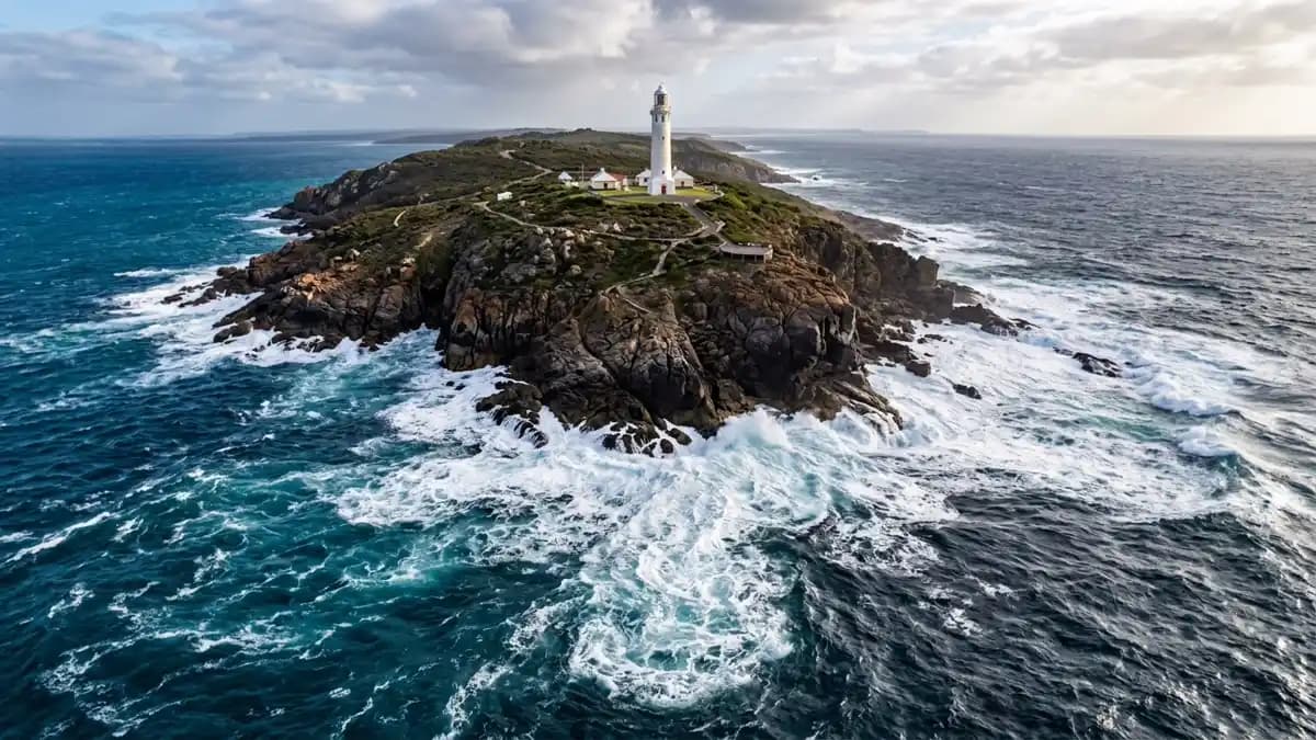 Cape Leeuwin Lighthouse at Augusta where the Indian and Southern Oceans meet, Western Australia