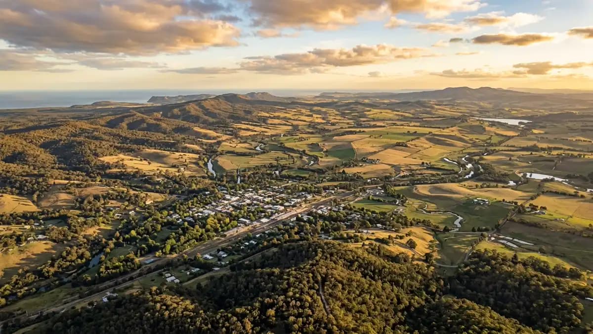 Scenic views of the region surrounding Maryborough