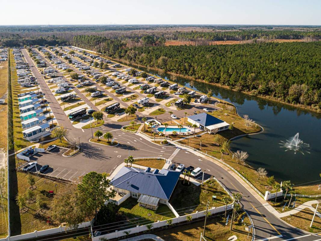 Public restroom facilities in Pecan Park, Florida