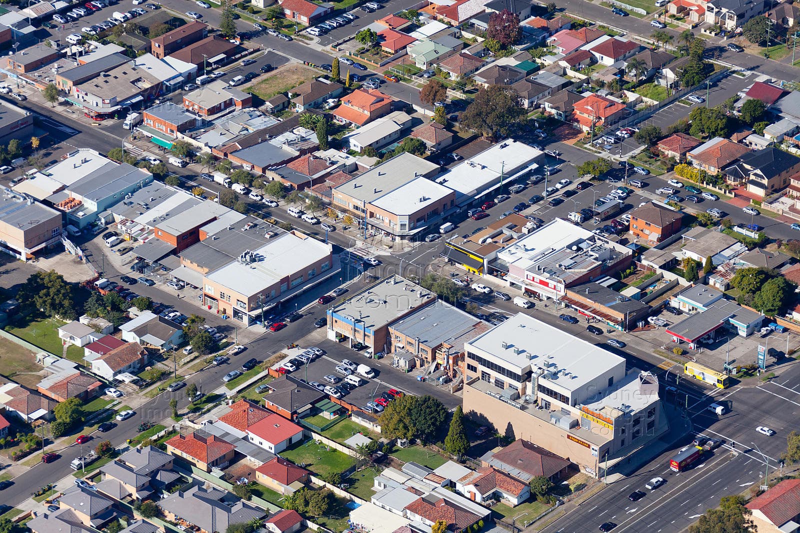 Public toilet facilities in Canley Heights, NSW