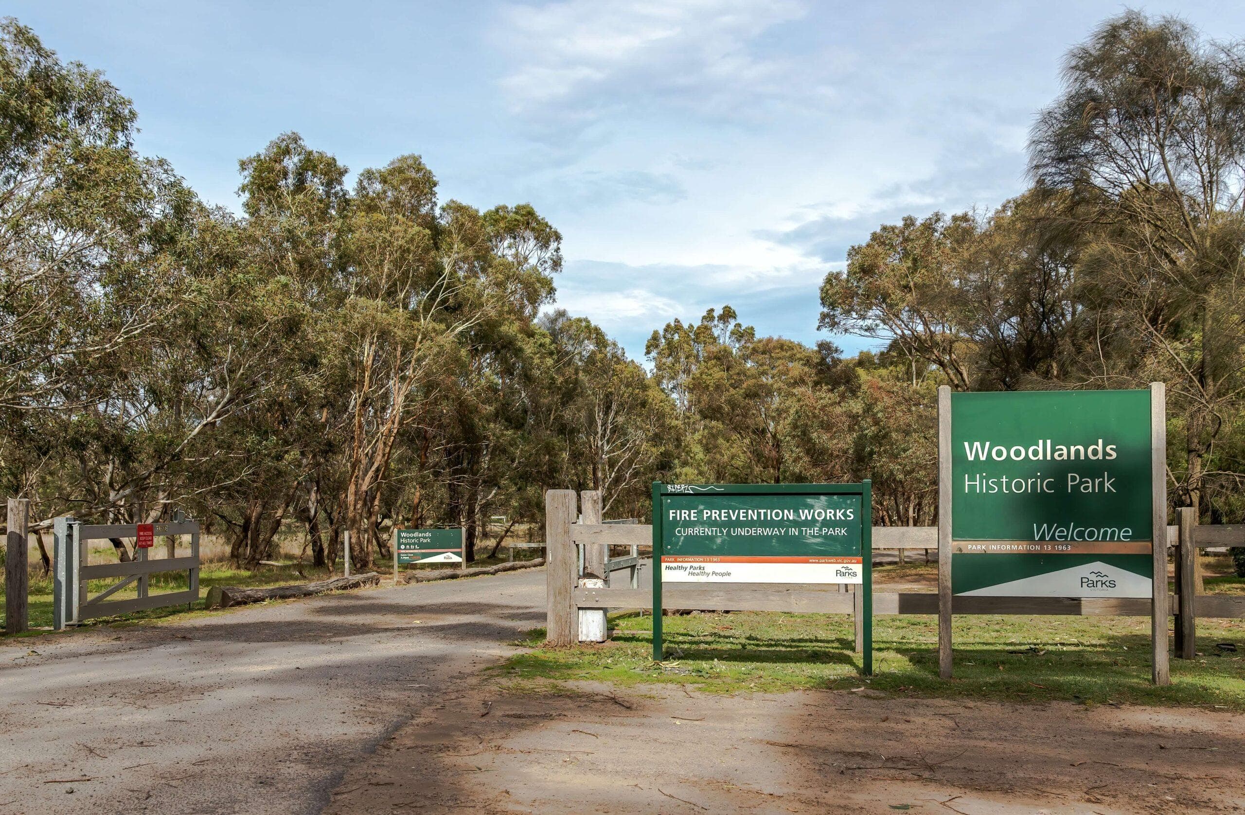 Public toilet facilities in Greenvale, VIC