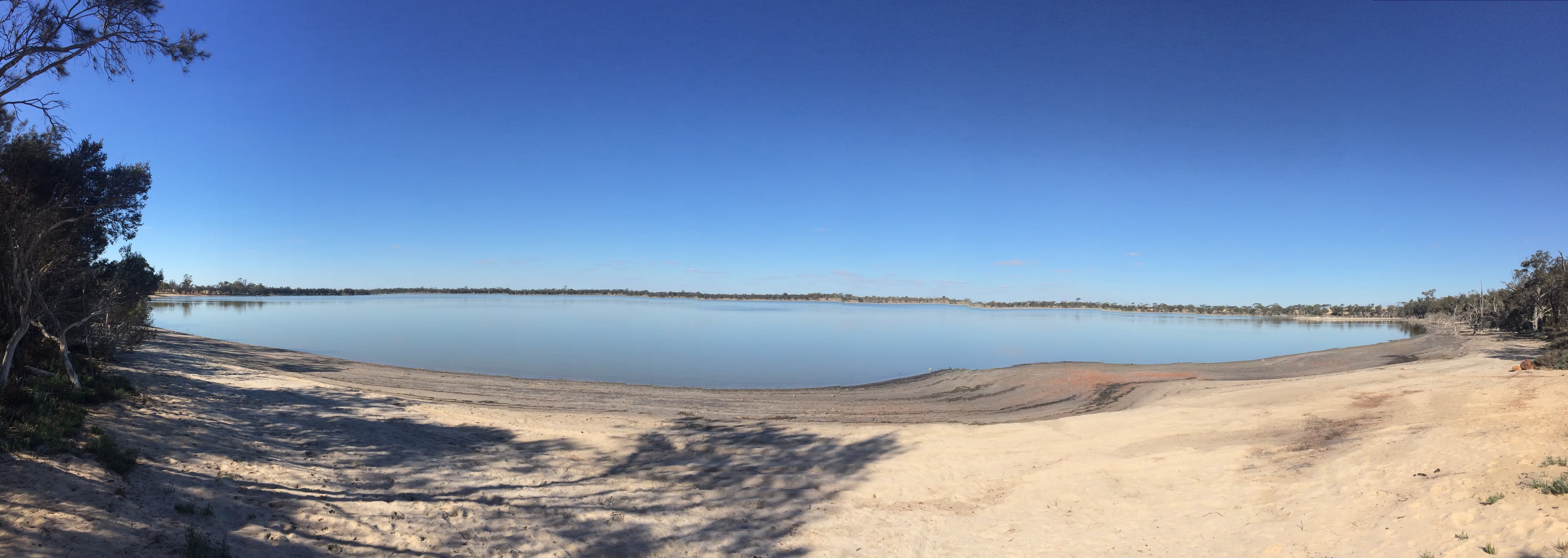 Public toilet facilities in Ewlyamartup, WA