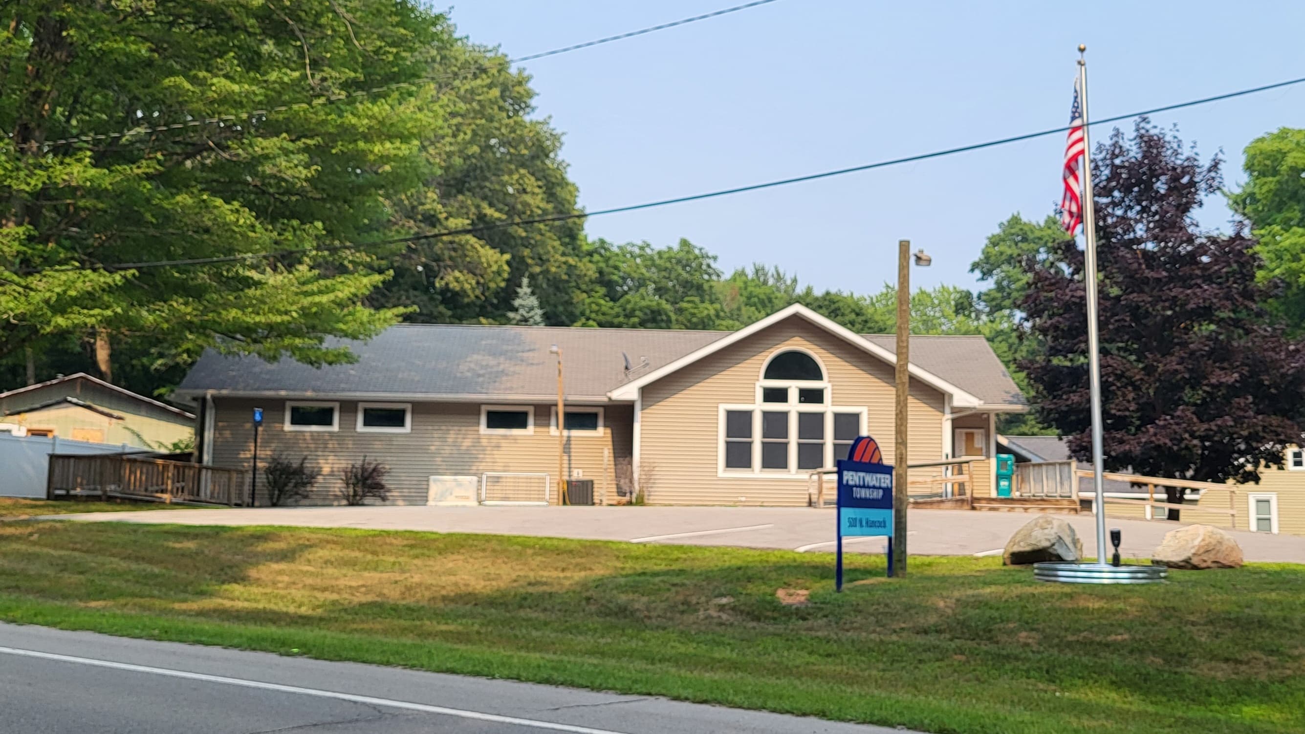 Public restroom facilities in Pentwater Township, Michigan