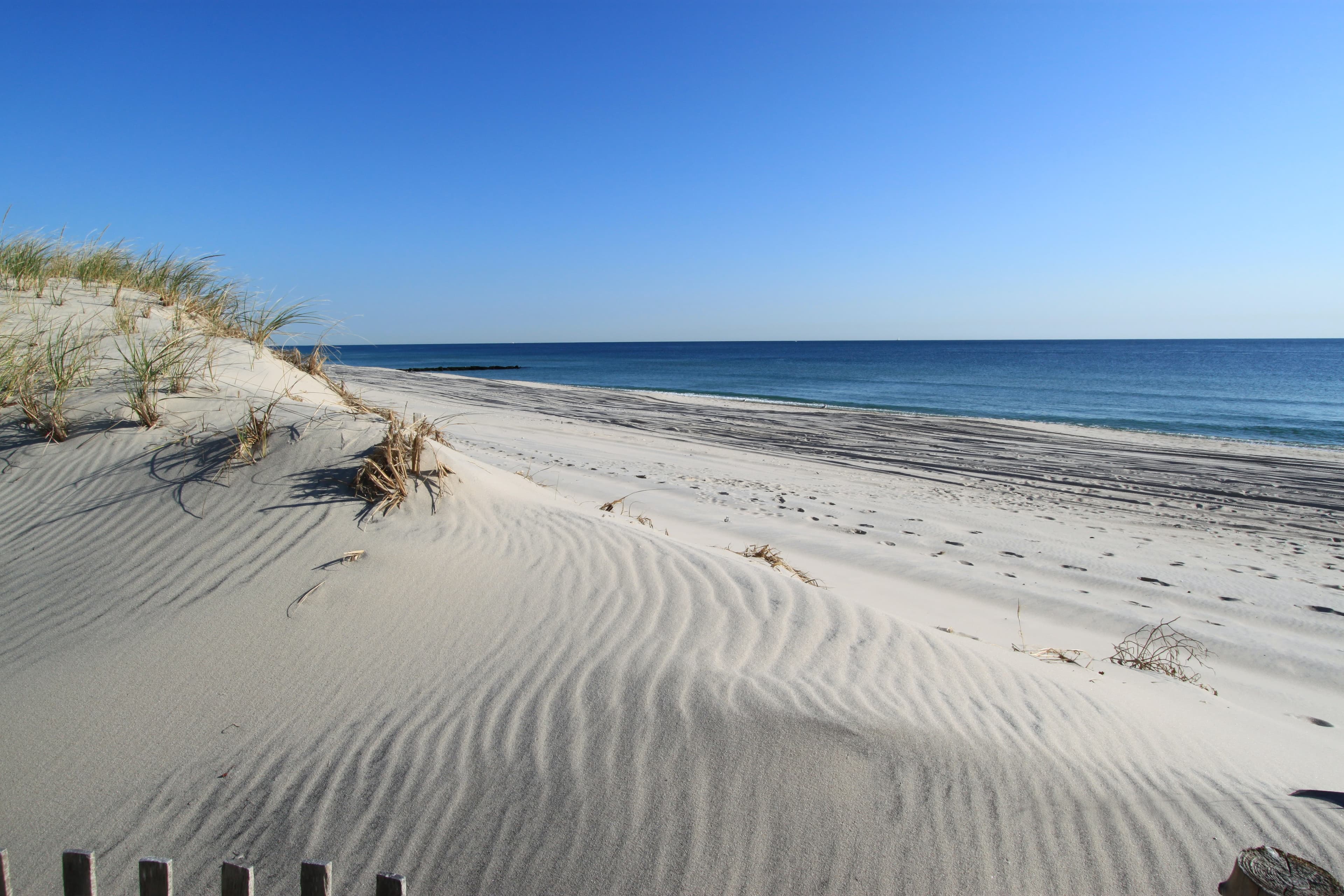 Public restroom facilities in Oak Island, North Carolina